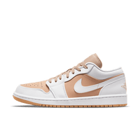 Air Jordan 1 Low Gum White (SKU DN6999‑100) – vooraanzicht met witte leather upper en hemp perforated toe box