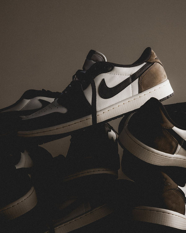 Air Jordan 1 Low OG Mocha