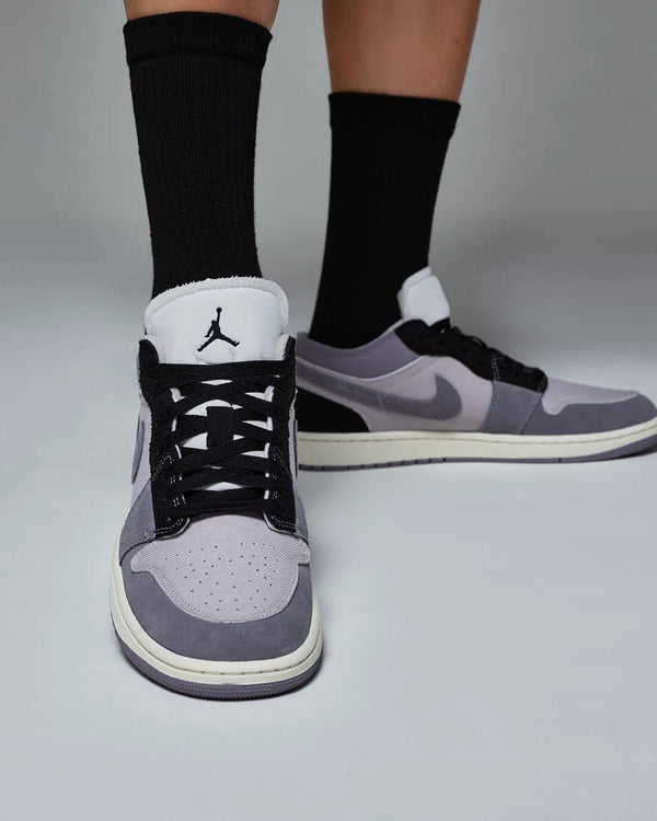 Air Jordan 1 Low SE Craft Inside Out Zementgrau