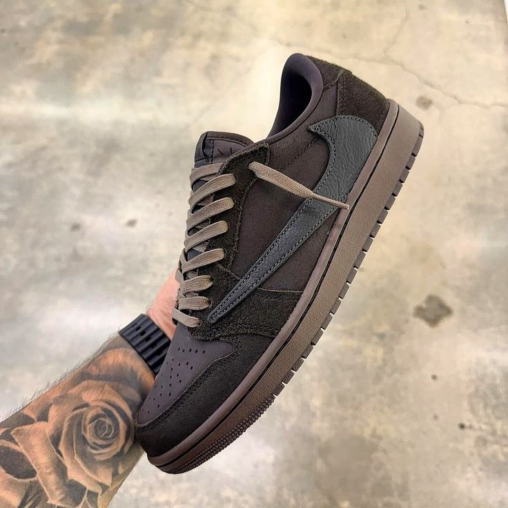 Air Jordan 1 Low Travis Scott Brown Velvet