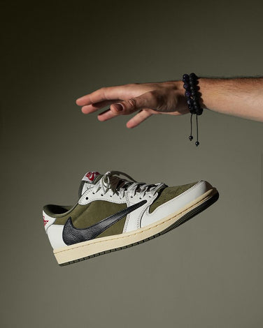 靴 Travis Scott Medium Olive\" 26.5cm Travis Scott x Air Jordan 1 ' Medium Olive' Collab Releas