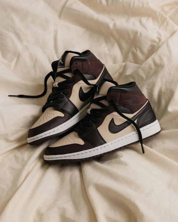 Air Jordan 1 Mid SE Paris YMCA