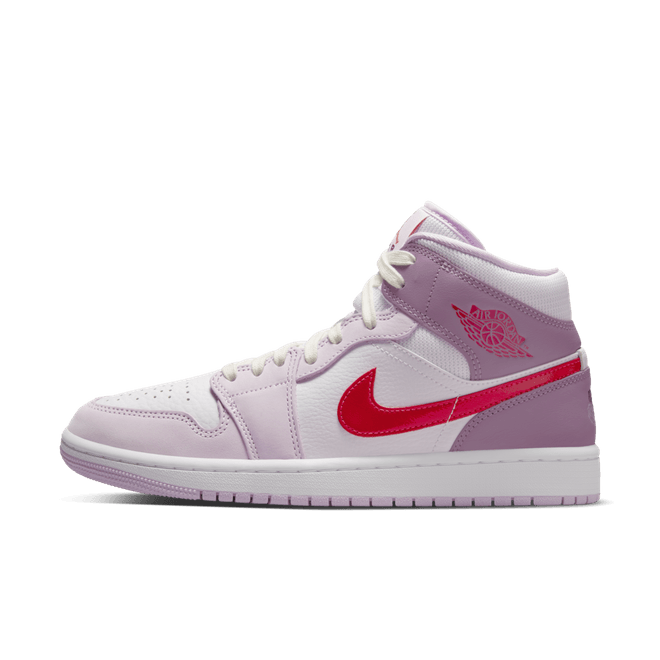 Air Jordan 1 Mid Valentine's Day (2022)