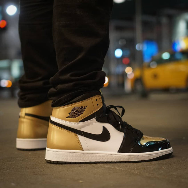Air Jordan 1 Retro High Golf Patent Gold Toe