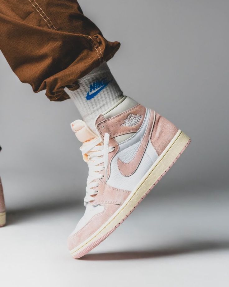 Air Jordan 1 Retro High OG Washed Pink (Damen)