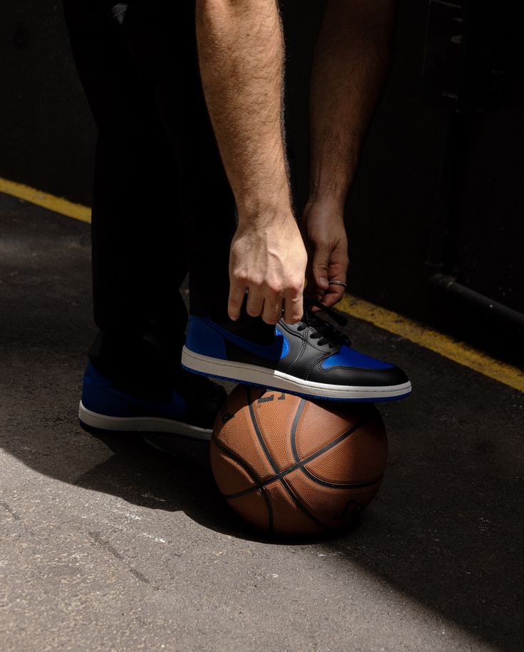 Air Jordan 1 Retro Low '85 Royal