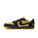 IB8836-007 Air Jordan 1 Retro Low OG Quai 54 Black/Tour Yellow/Red – vooraanzicht low-top sneaker met zwarte lederen upper en gele accenten