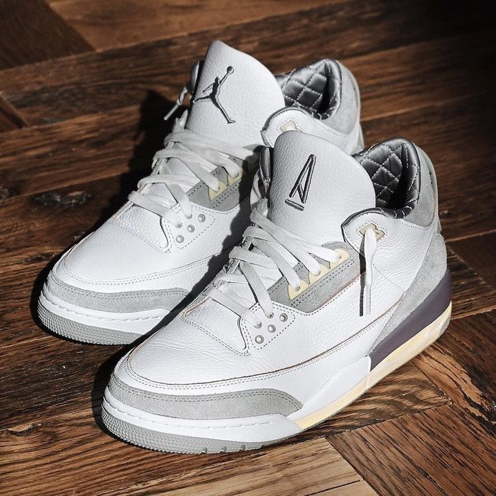 Air Jordan 3 Craft Ivory FJ9479-100 on-feet gecombineerd met beige chino’s voor een cleane minimalistische look

