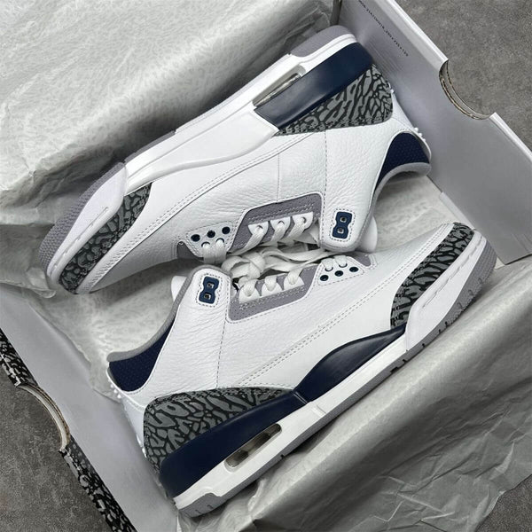 Air Jordan 3 Retro Mitternachtsblau