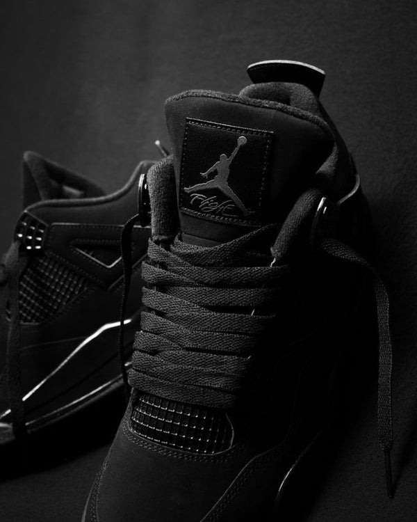 Air Jordan 4 Retro Black Cat (2025)