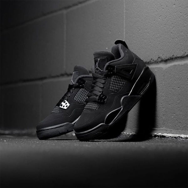 Air Jordan 4 Retro Black Cat (2025)