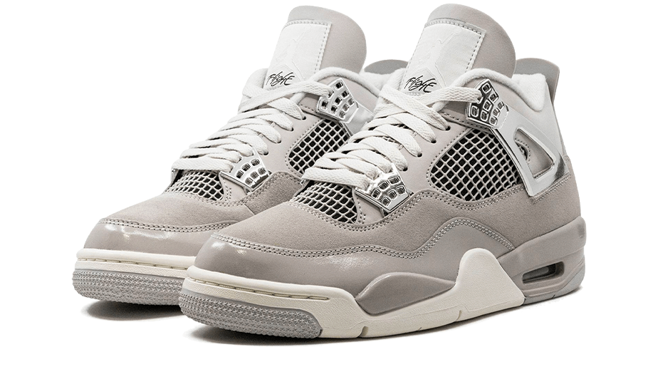 Air Jordan 4 Retro Frozen Moments