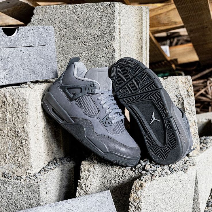 Air Jordan 4 Retro SE Wet Cement Paris Olympics