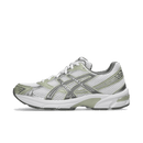 ASICS GEL-1130 White Dried Leaf Green – zijaanzicht met mesh upper in wit en groentinten op een retro-running silhouette via Snrkickz