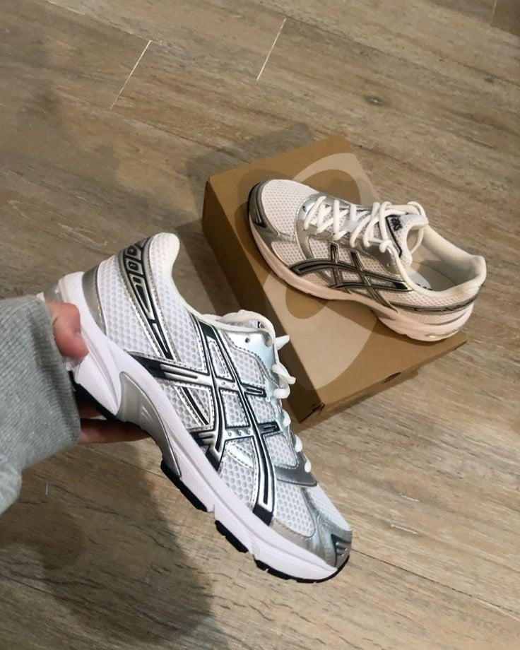 ASICS Gel-1130 White Pure Silver - SnrKickz