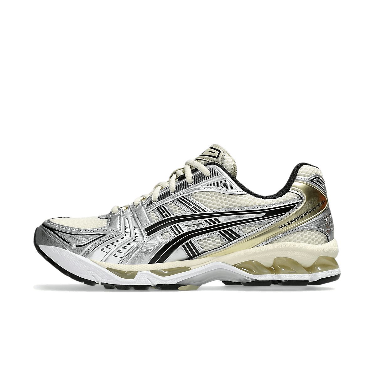 Zijaanzicht van de ASICS Gel-Kayano 14 Birch met off-white mesh en zilveren overlays – een cleane en tijdloze retro runner

