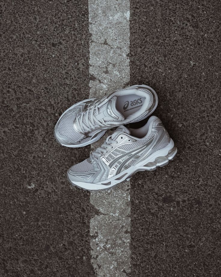 ASICS Gel-Kayano 14 Cloud Grey