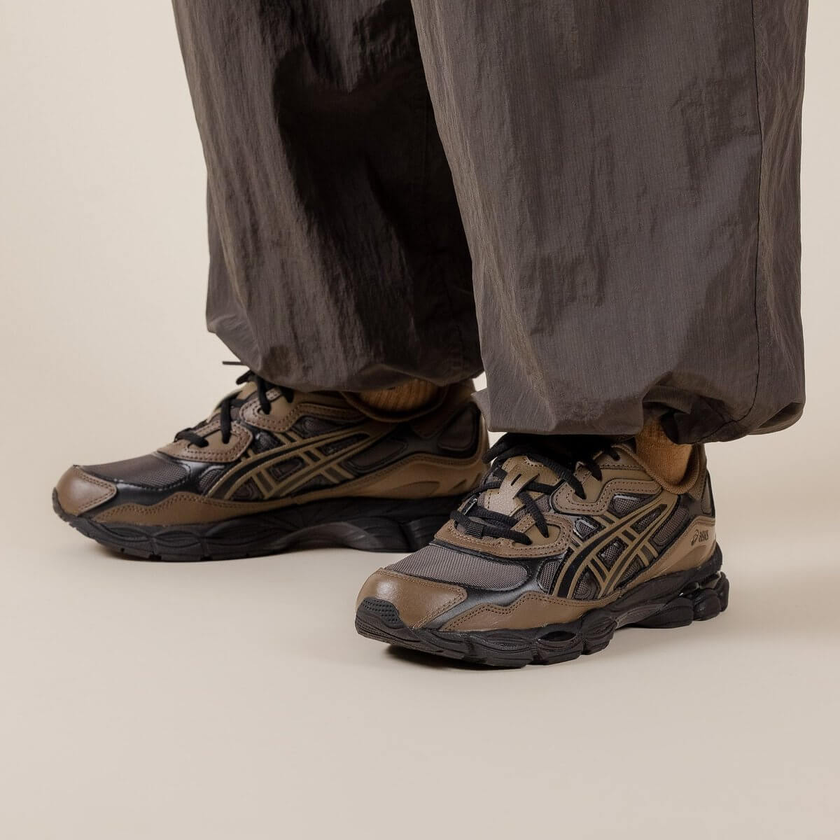 ASICS Gel-NYC Dark Sepia Clay Canyon