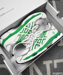 Detail van de ASICS GEL-NYC Hidden NY – zicht op groene accenten, materiaalstructuur en collab-branding via Snrkickz