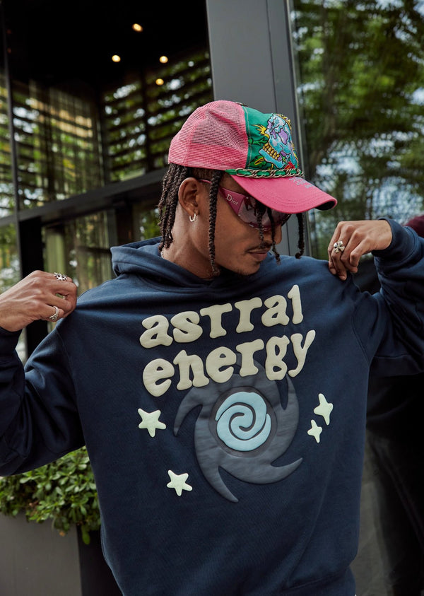 Broken Planet Astral Energy Kapuzenpullover Outer Space Blau