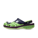 CBZ-CLG-211205-90H Crocs Classic Clog Dragon Ball Z Cell – vooraanzicht in groene speckle/metallic navy met vijf Cell Jibbitz™, Normaal / True to size pasvorm