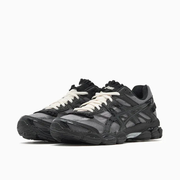 ASICS Gel Cumulus 16 Griff Black White