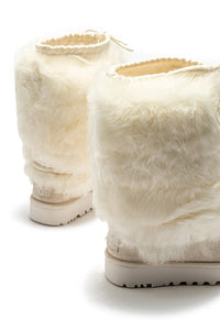 UGG Classic Tall Chalet Boot White (Women's)l (1171570-WHT) | Snrkickz