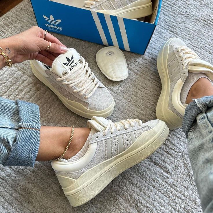 Adidas Bad Bunny Campus Cloud Weiß