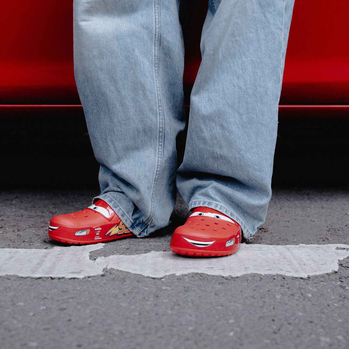 Crocs Classic Clog Lightning McQueen