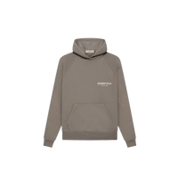 Fear of God Essentials Desert Taupe Hoodie – voorkant met warme taupe tint, oversized pasvorm en minimal branding op de borst via Snrkickz