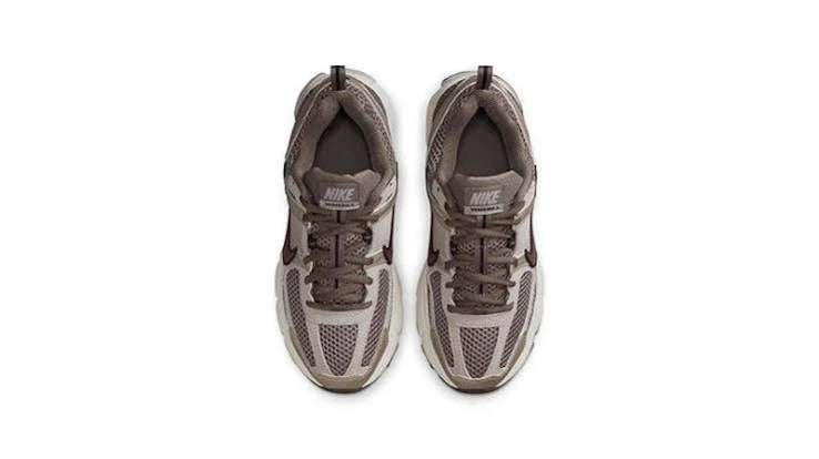 Nike Vomero 5 Taupe Haze Silt Red Tattoo (GS) (HF6998-200) | Snrkickz