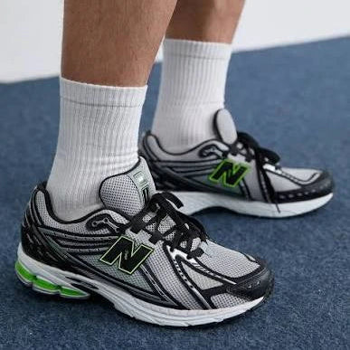 New Balance 1906R Light Grey White Black Green (U1906RZL) | Snrkickz