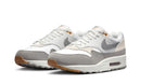 Nike Air Max 1 Light Iron Ore Flat Pewter IB1492-121 - Bovenaanzicht | Snrkickz