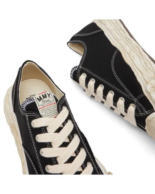 Maison Mihara Peterson Canvas Low Vintage Black