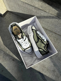 Maison Mihara Yasuhiro Peterson OG Sole Canvas Low Khaki | Gratis Verz…

