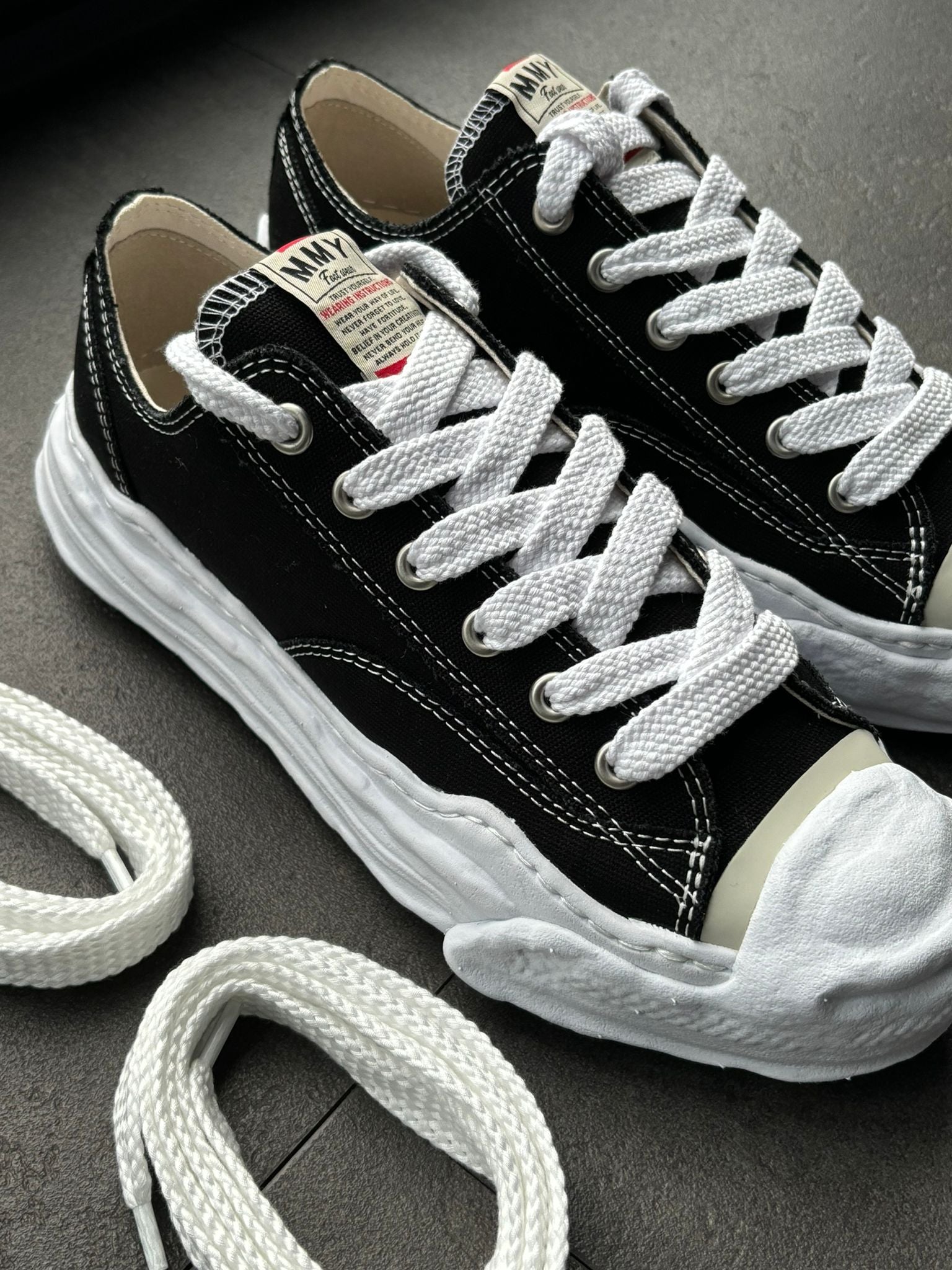 Maison Mihara Yasuhiro Schnürsenkel Weiß