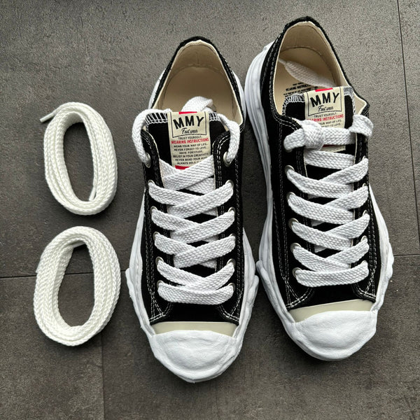 Maison Mihara Yasuhiro Laces White