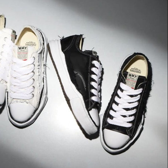 Maison Mihara Yasuhiro Peterson OG Sole Canvas Low Black Sneakers 