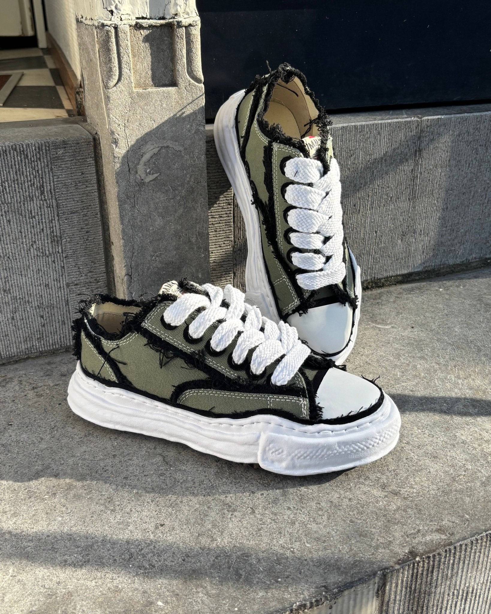Maison Mihara Yasuhiro Peterson OG Sole Canvas Low Frayed Khaki