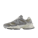 ew Balance 9060 Slate Grey Arid Stone zijaanzicht met chunky zool en mesh-panelen in zachte grijstinten