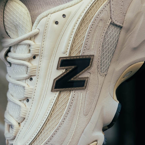 New Balance 1000 Pearl Grey Black