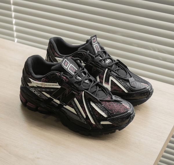 New Balance 1906A Black Pink