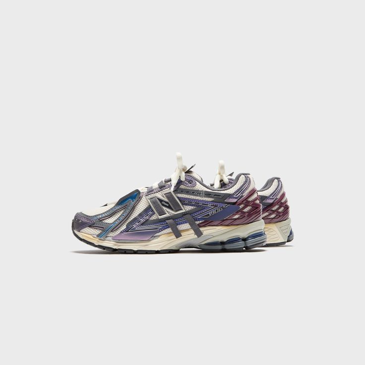 New Balance 1906A Inkwell Sea Salt