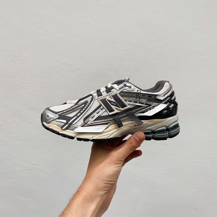 New Balance 1906A Tech Explosion