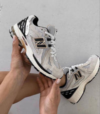 New Balance 1906D Protection Pack Reflection - SnrKickz