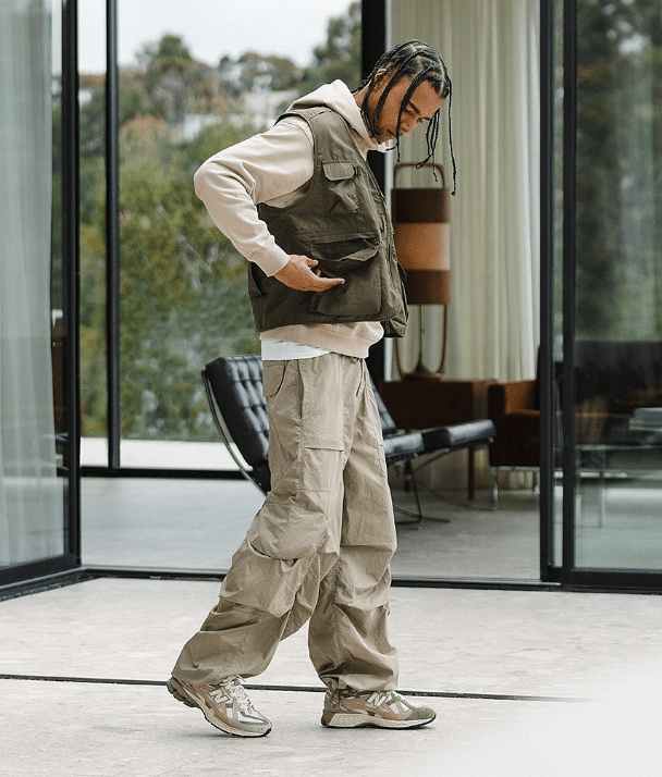 New Balance 1906U Linen Dark Olivine