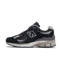 New Balance 2002R Protection Pack Black Grey