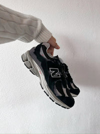 New Balance 2002R Protection Pack Black Grey