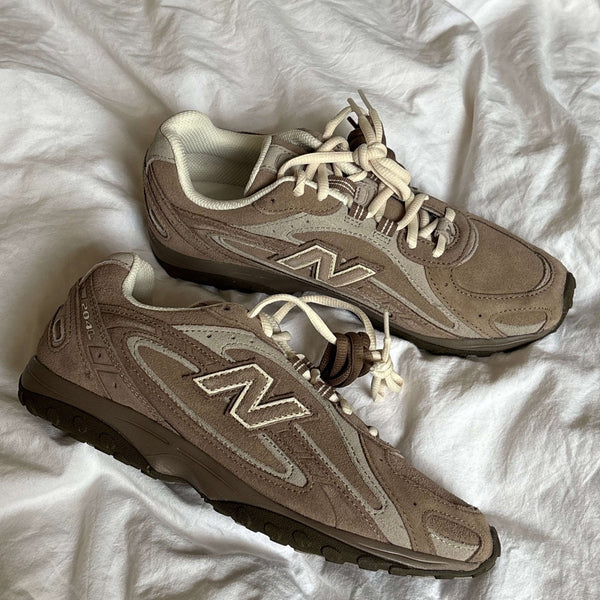 New Balance 204L Mushroom Arid Stone