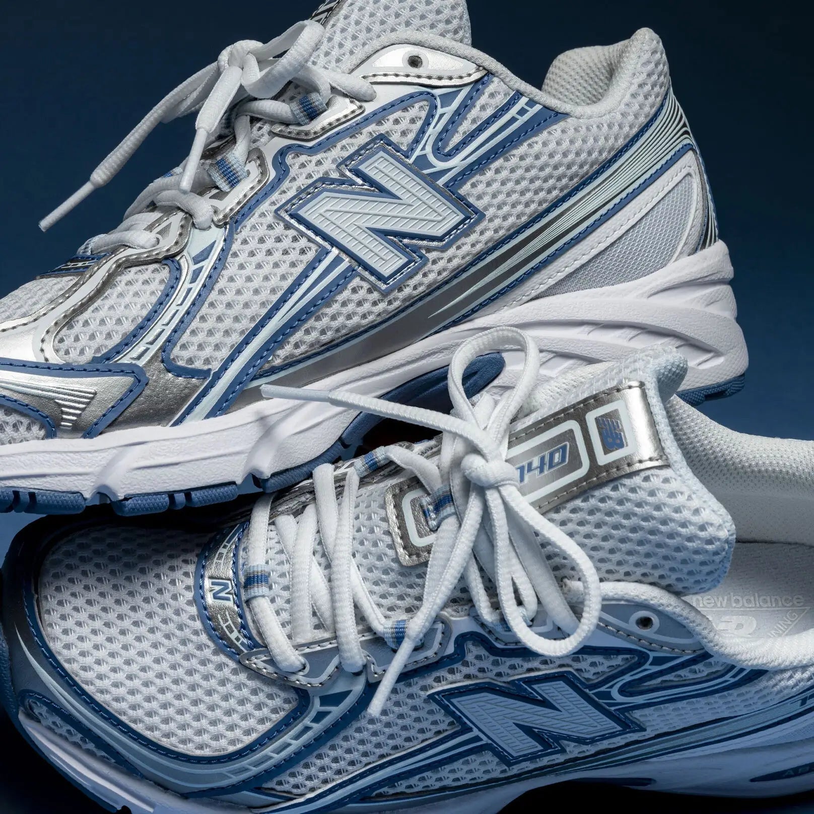 New Balance 740v2 White Ice Blue Sea Lime met originele doos, ABZORB-demping en frisse colorway in beeld

